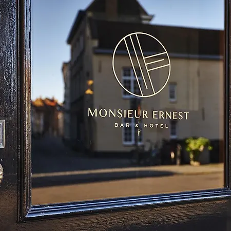 Hotell Monsieur Ernest 3*
